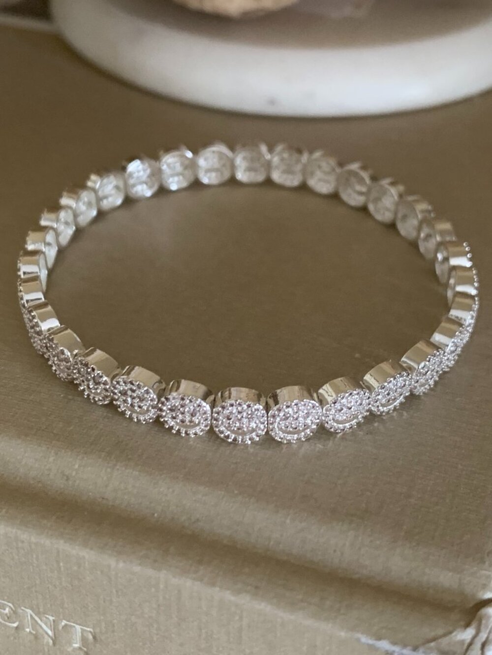 Liza Gozlan THE MINI PAVÉ Happy Face Bracelet
